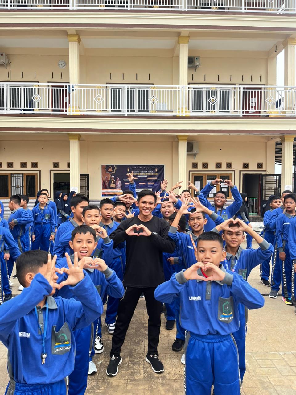 Klinik Kesehatan Pesantren Al-Haramain